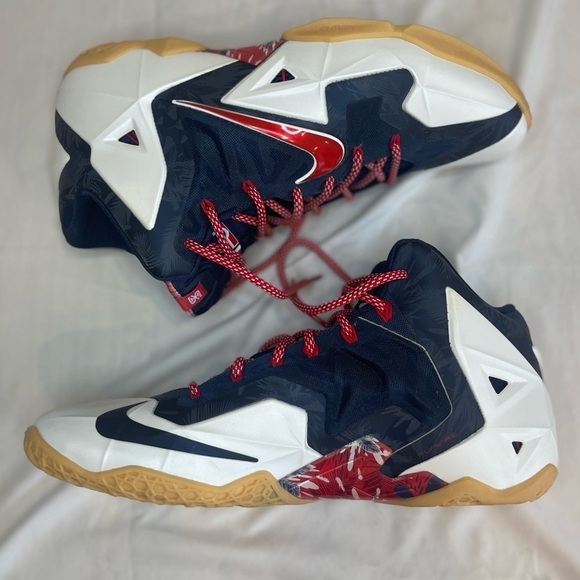 Nike LeBron 11 Independence Day Edition *Rare* Size 12 NEW - Picture 6 of 16